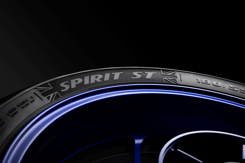 AVON 0302-1180 Tire - Spirit ST - Rear - 190/50ZR17 - (73W) — image 5 of 9