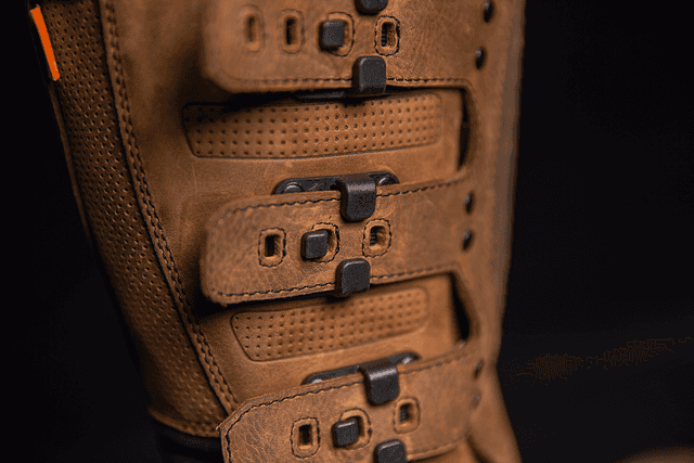 ICON 3403-1224 Elsinore 2™ CE Boots - Brown - Size 9.5 — image 5 of 10