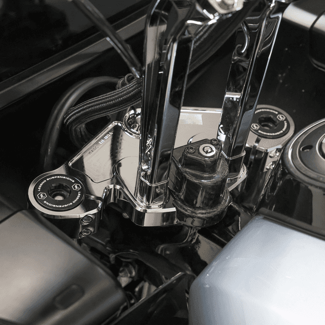 THRASHIN SUPPLY CO. 0408-0455 Cover Steering Lock - Gloss Weave Carbon Fiber — image 5 of 6