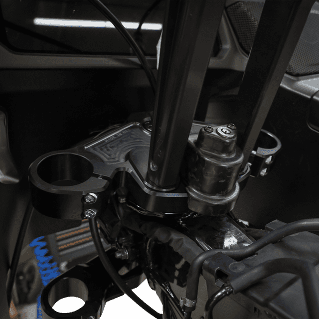THRASHIN SUPPLY CO. 0408-0456 Cover Steering Lock - Matte Forged Carbon Fiber — image 7 of 9