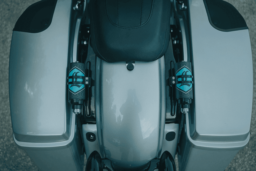 LEGEND SUSPENSION 4320-2400 REVO ARC Canister Decal - Teal — image 2 of 3