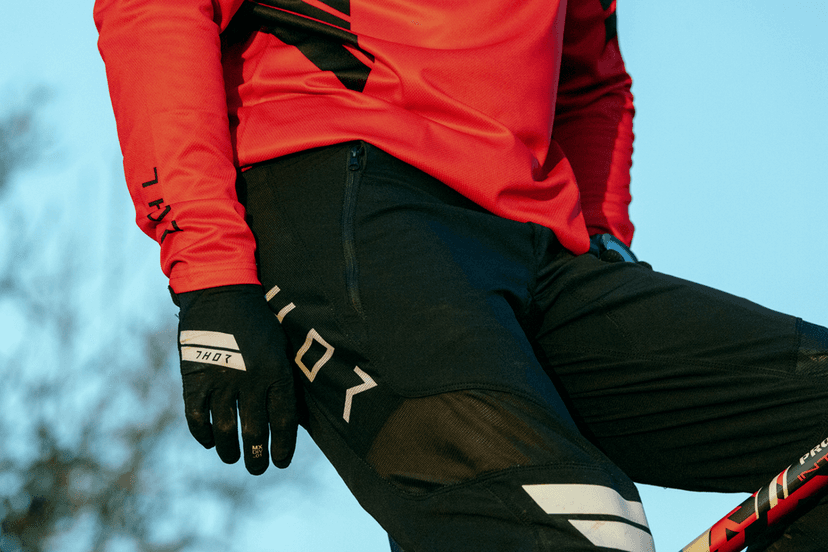 THOR 5010-0028 Assist MTB Pants - Black - US 28 — image 9 of 10