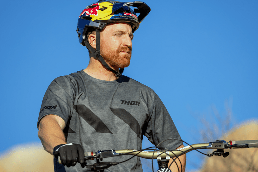 THOR 5020-0008 Assist Hazard Short-Sleeve Jersey - Charcoal/Heather - Small — image 3 of 4