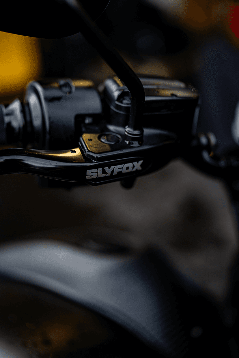 SLYFOX 0610-2294 Hand Levers - Brake/Clutch - Black — image 2 of 2