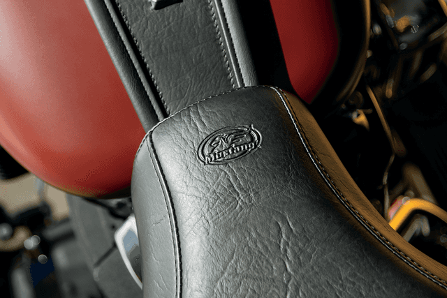 MUSTANG 0802-1063 Max Profile Solo Touring Seat - with Driver Backrest - Black - Original - FLHC/FLDE — image 5 of 7