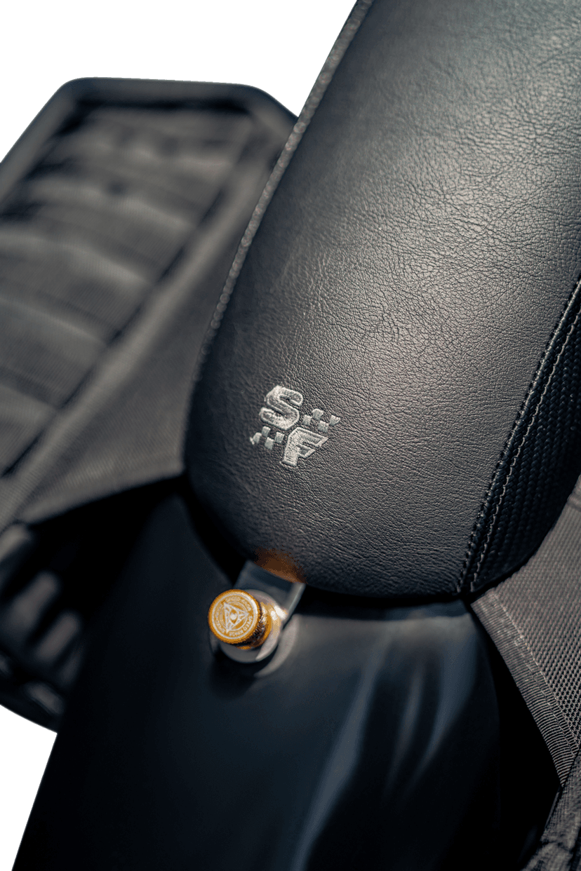 SLYFOX 0804-0811 Drifter Seat - Gray Logo - Black Vinyl w/ Slipstop - Carbon Fiber - XL '04-'22 — image 4 of 6