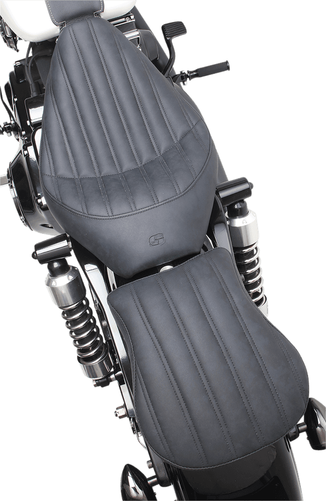 SADDLEMEN 0807-0173 Detachable Pillion Pad - Knuckle - Contoured - 9" — image 2 of 4