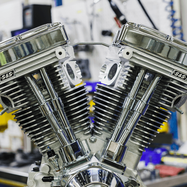 S&S CYCLE 0901-0256 V111 Long-Block Engine- Natural - 84-'99 Custom Chasis w/Alternator Style Primary — image 2 of 7