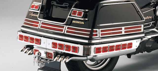 PARTS UNLIMITED DS-719706 Saddlebag Lens Grille Set - Chrome - Honda - GL — image 2 of 2